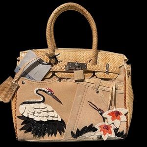 NWT Tosca Blu beige snakeskin & suede bird & flower handbag
